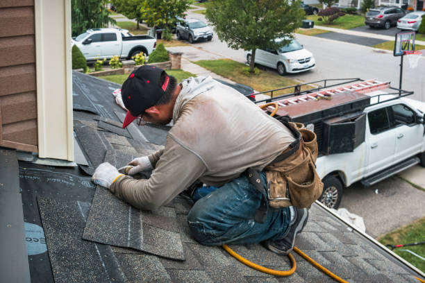 Professional Roofing technician working in Laneview, VA